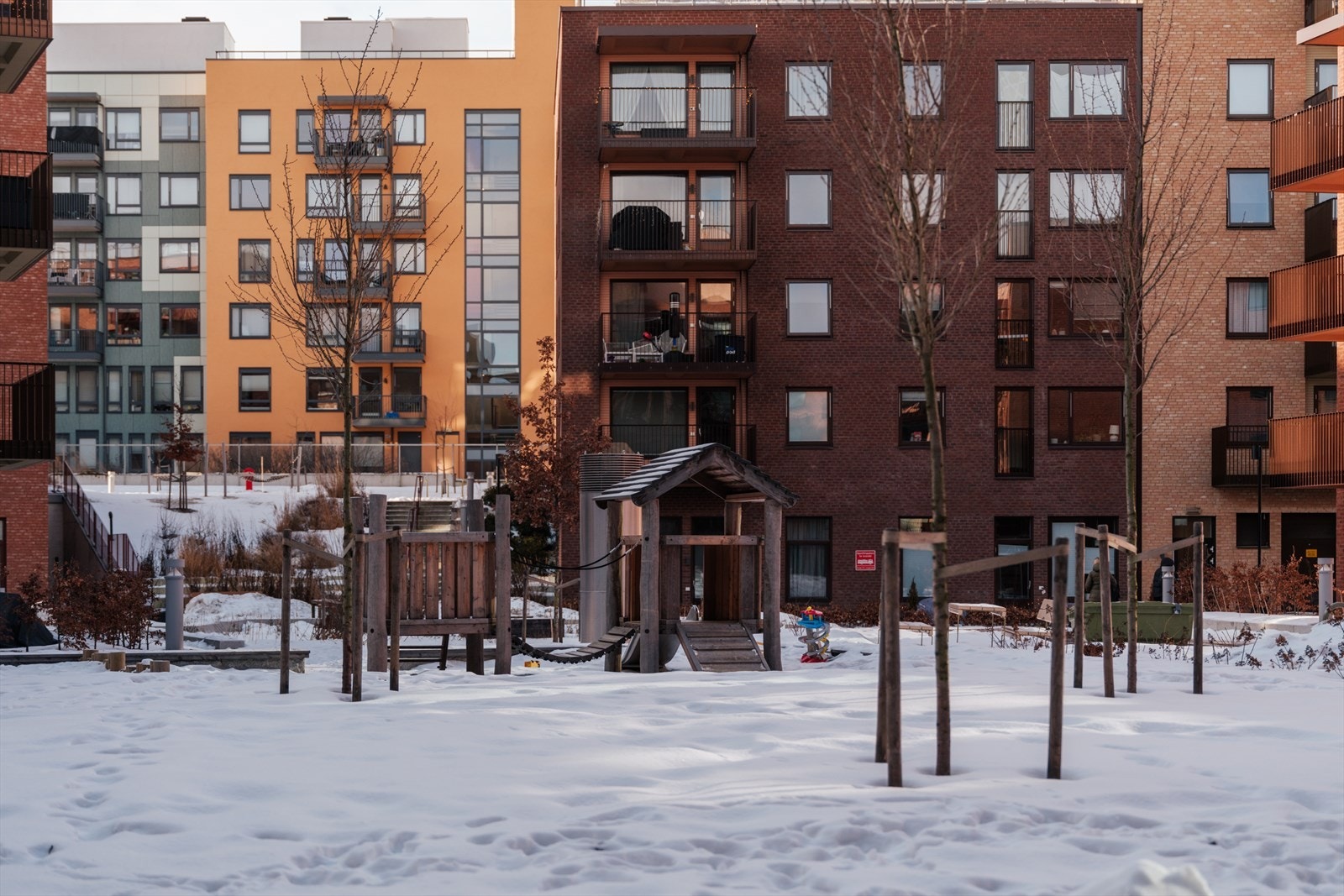 Et trygt og barnevennlig bomiljø med bilfrie interne soner. Galleribilde