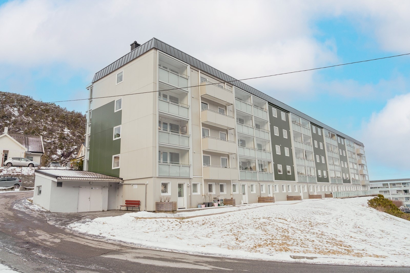 Leiligheten er tilknyttet Nyegården 1 borettslag som består av totalt 82 leiligheter Galleribilde