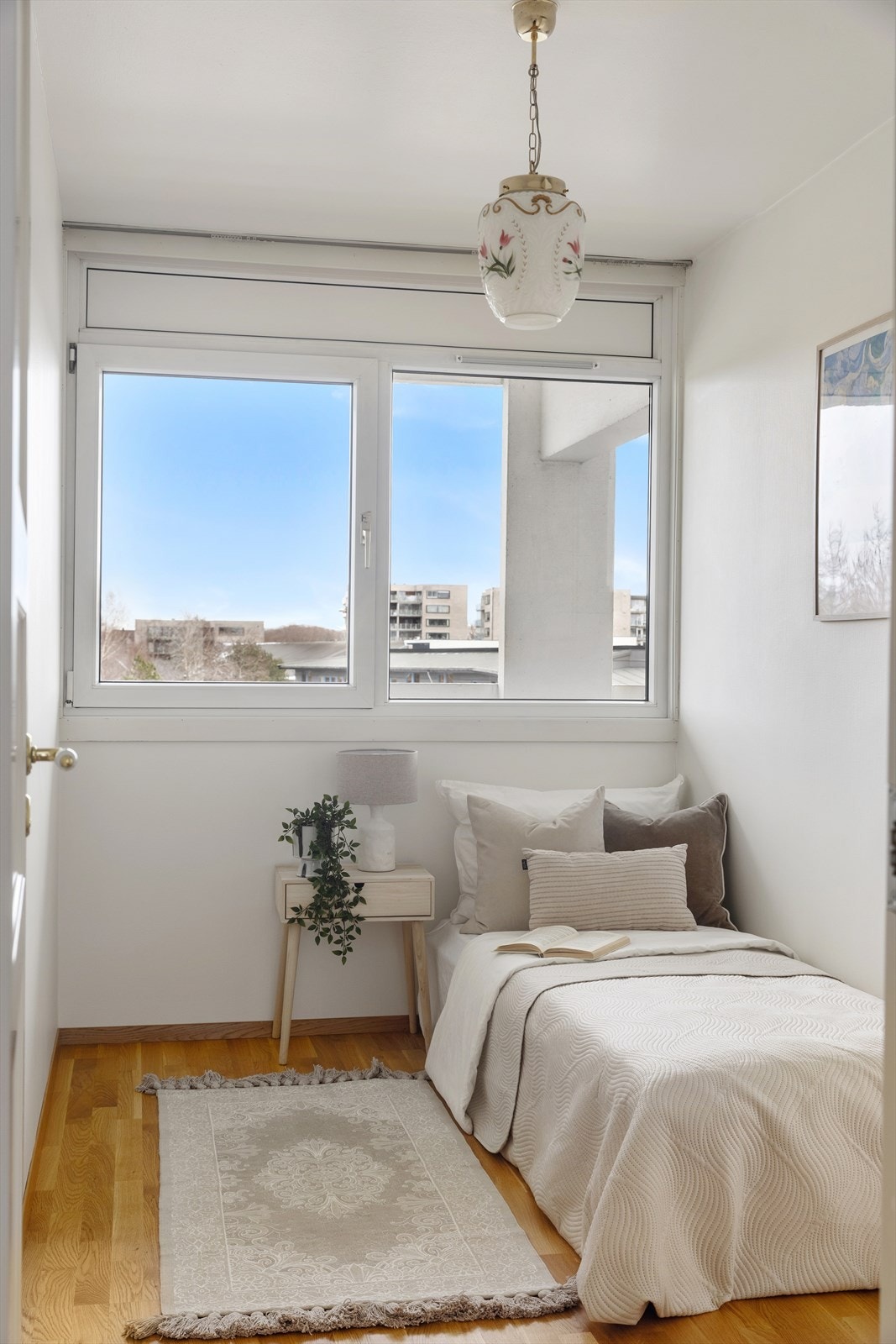 Perfekt som soverom, barnerom eller kontor. Galleribilde