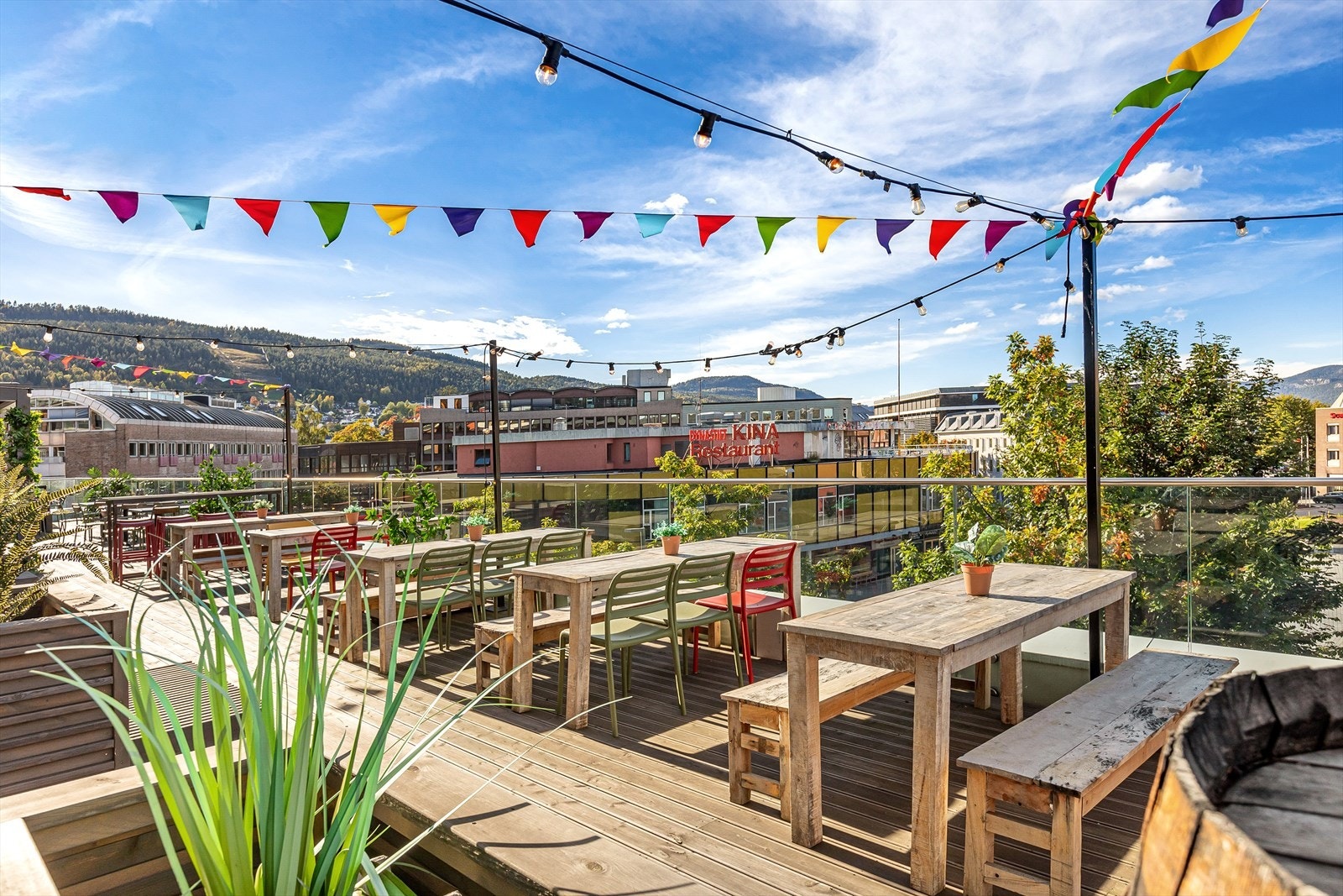 På Kometen får du pizza, god drikke og fengende musikk Galleribilde