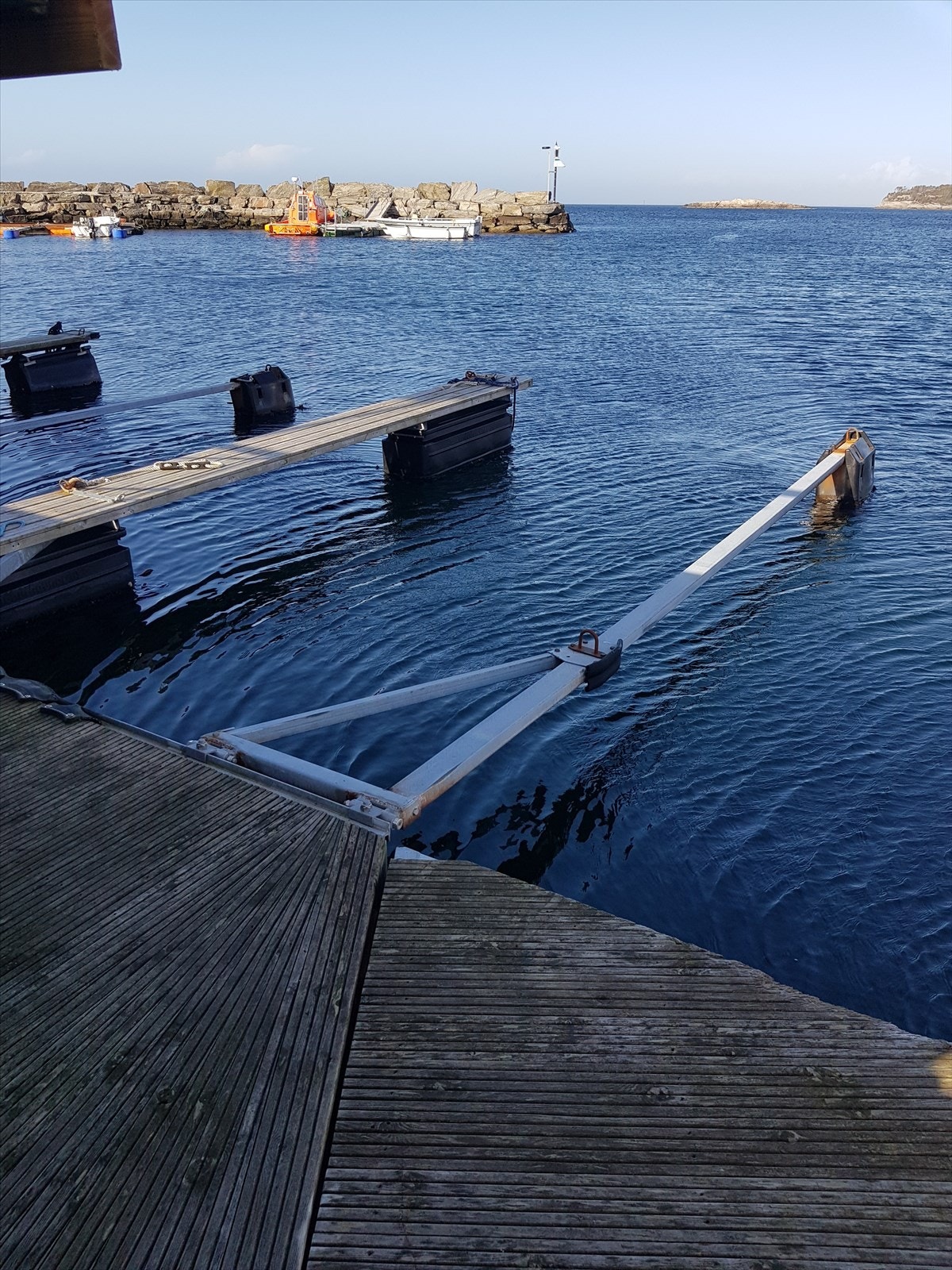 Båtplasss utenfor Hellesøy brygge Galleribilde
