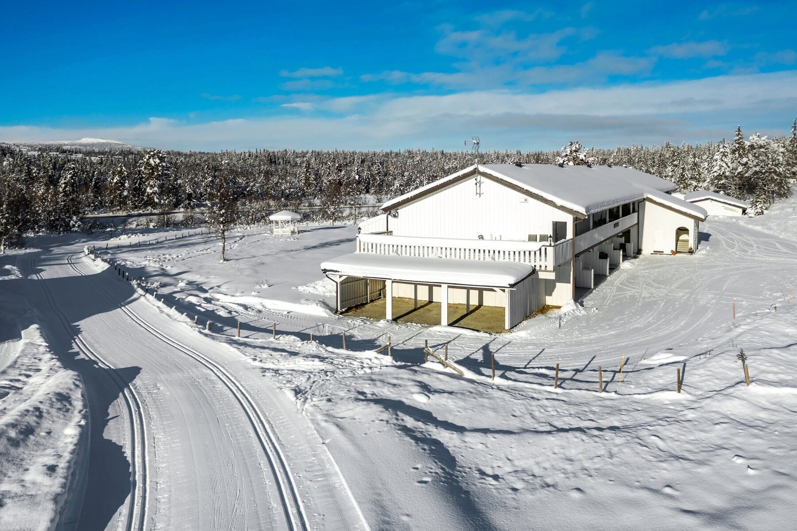 En 2-roms fritidsleilighet beliggende på Olavsgård på Golsfjellet med ski inn/ut på langrenn! Galleribilde