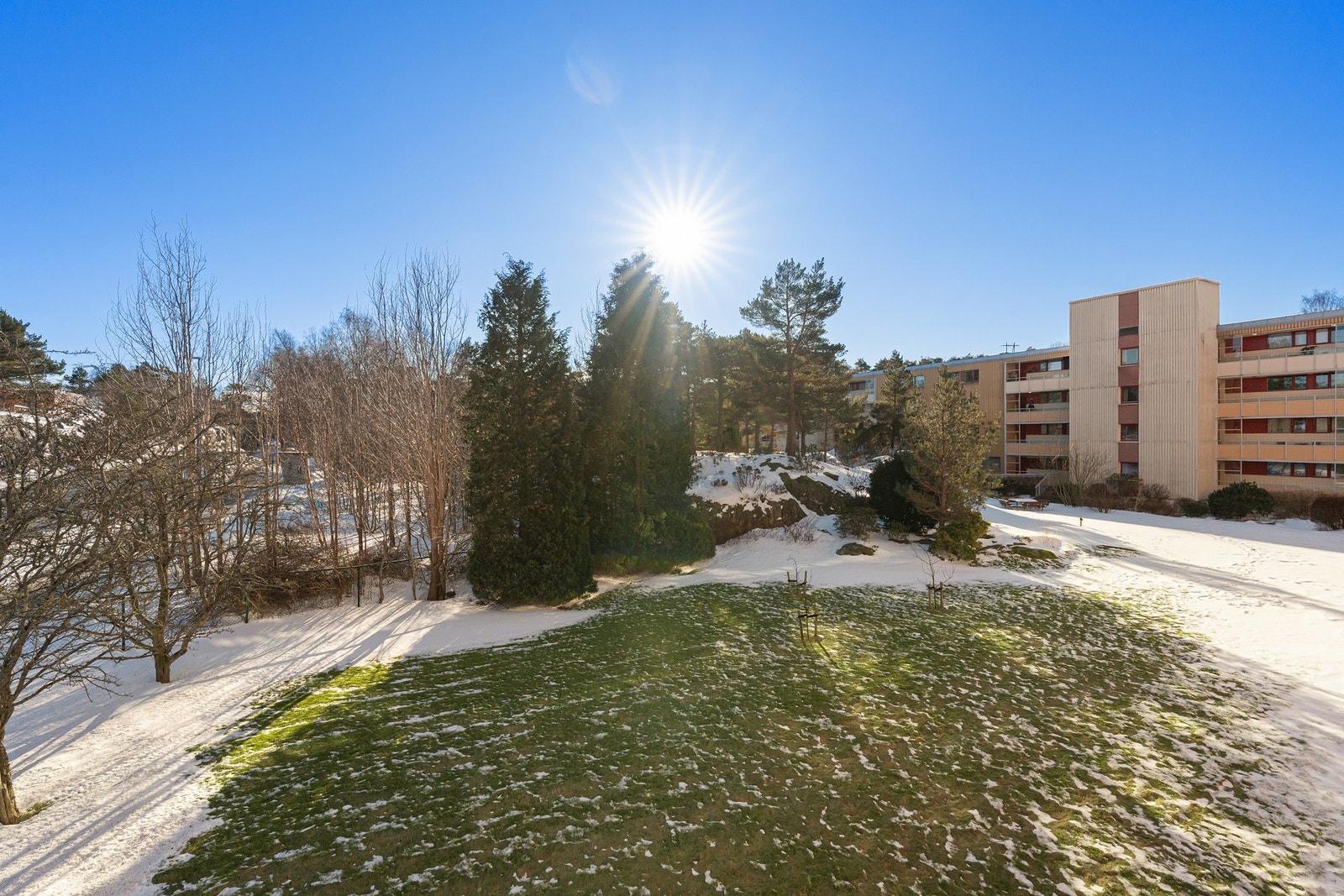 Utsikt fra balkongen. Galleribilde