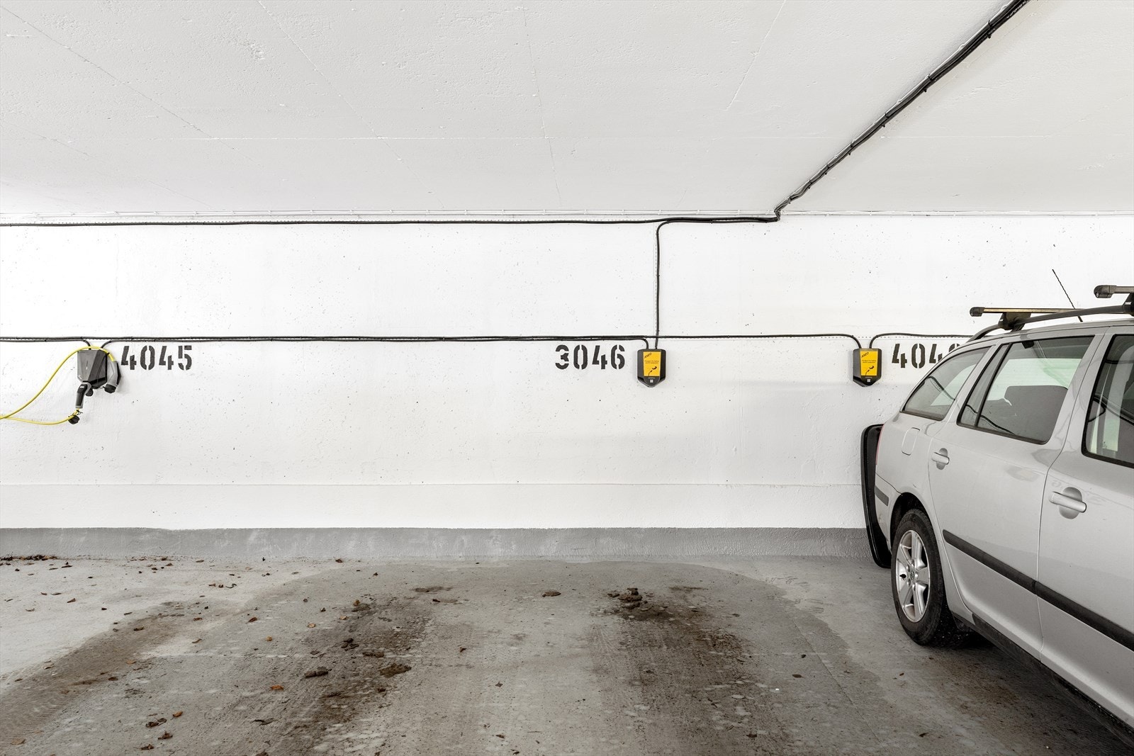 Garasjeplass medfølger Galleribilde