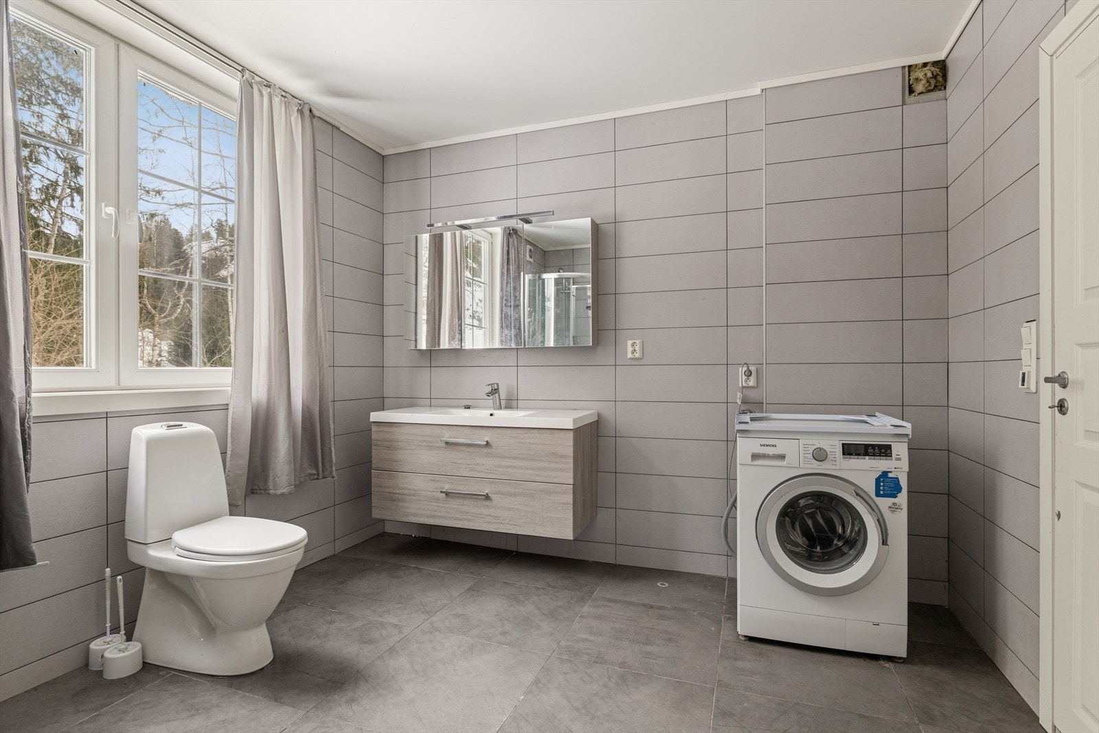 Bad 1.etasje Galleribilde