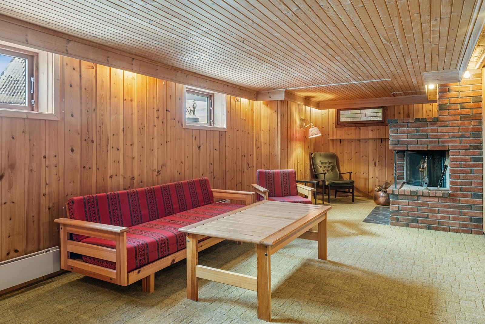 Det eksisterer ingen tegninger av at kjelleren er et godkjent tiltak på denne eiendommen. Galleribilde