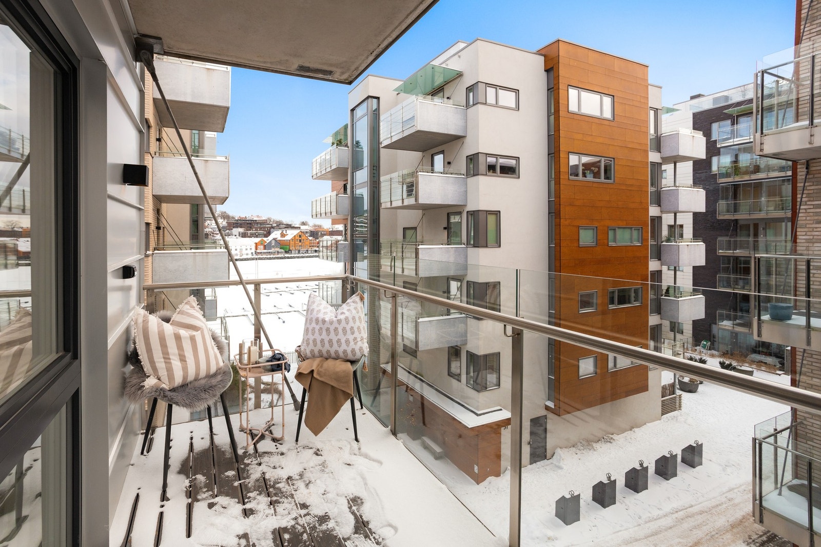 Balkongen på utsiden av soverom 1 Galleribilde