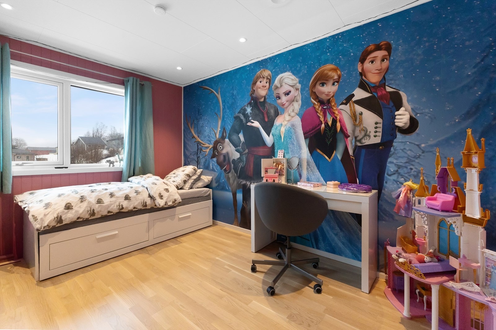 Soverom 3 (alle soverom er svært gode av størrelse). Galleribilde