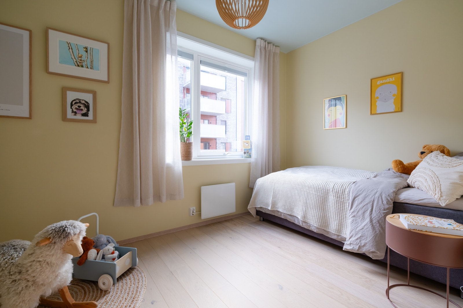 Rommet egner seg godt som barnerom, gjesterom eller kontor - alt etter behov. Galleribilde