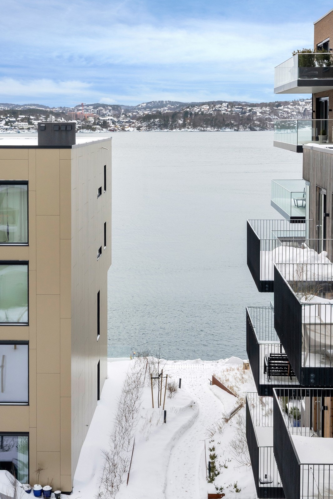 Det er bare en kort spasertur ned til bryggen. Galleribilde