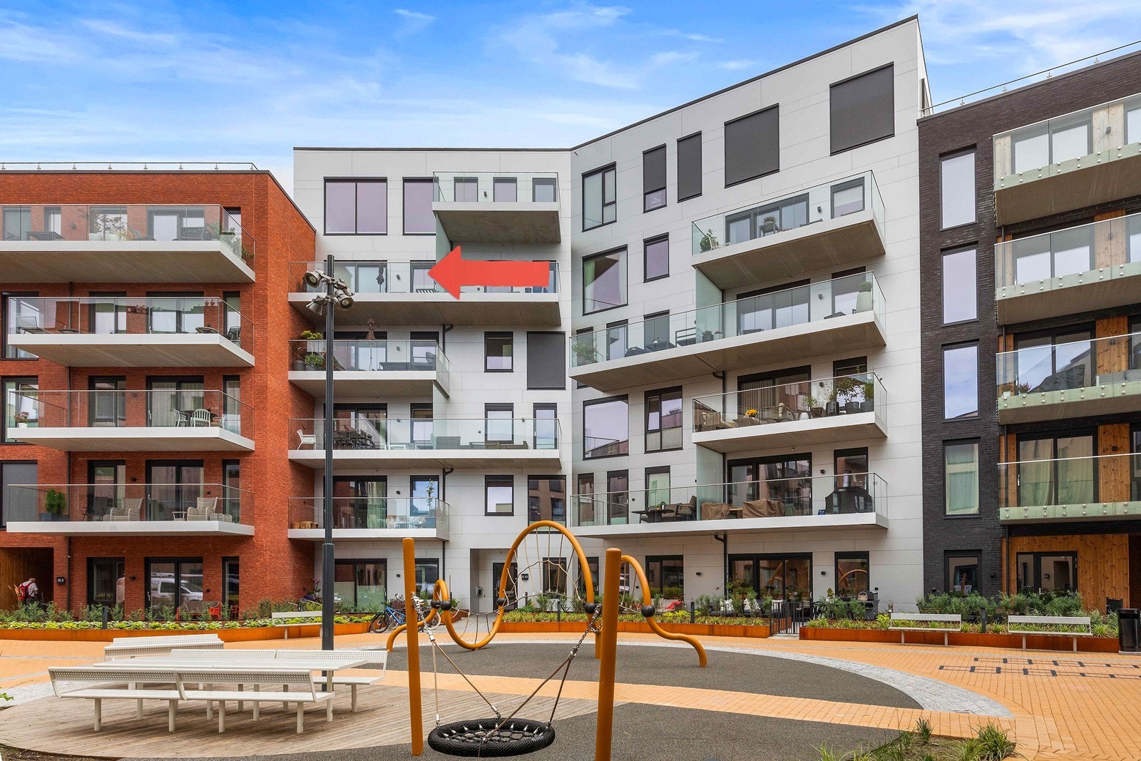 Her ligger du i femte etasje i bygget med trappefri adkomst via heis. Galleribilde