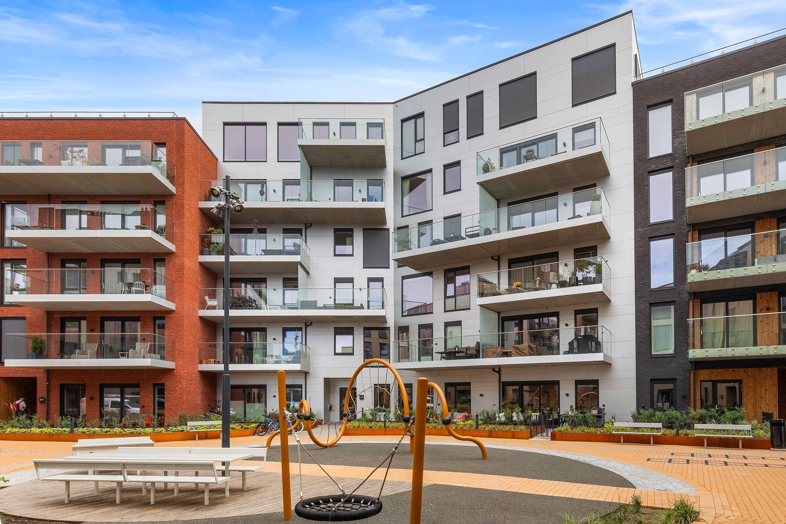 Sameiet har svært pent opparbeidede fellesområder. Galleribilde