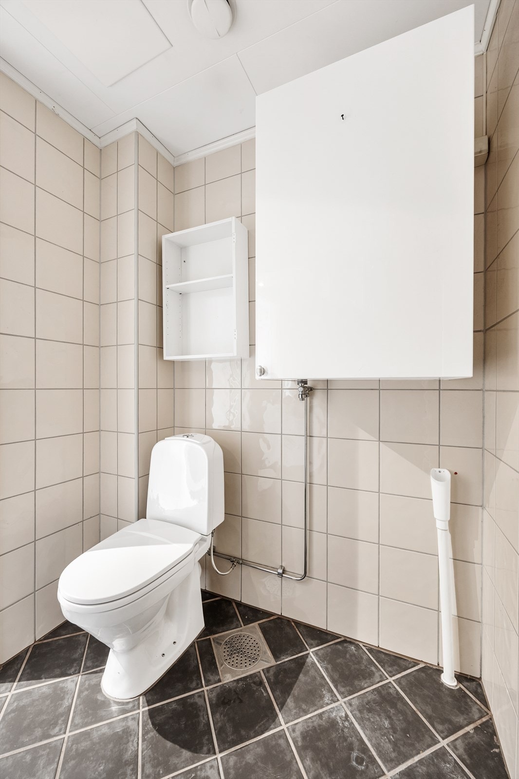 Her er det flislagt gulv med varmekabler for ekstra komfort. Galleribilde