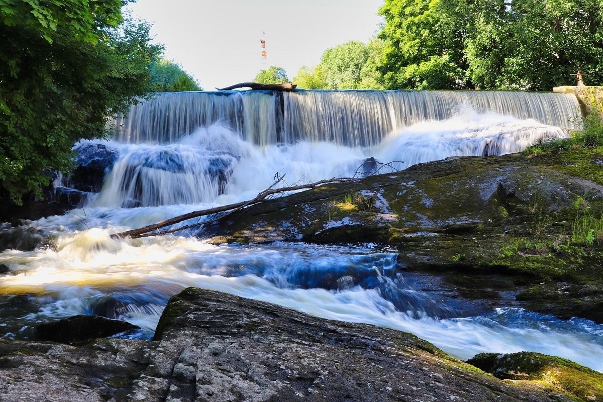 Turveien gjennom Sagelva (Kilde: VårtStrømmen) Galleribilde