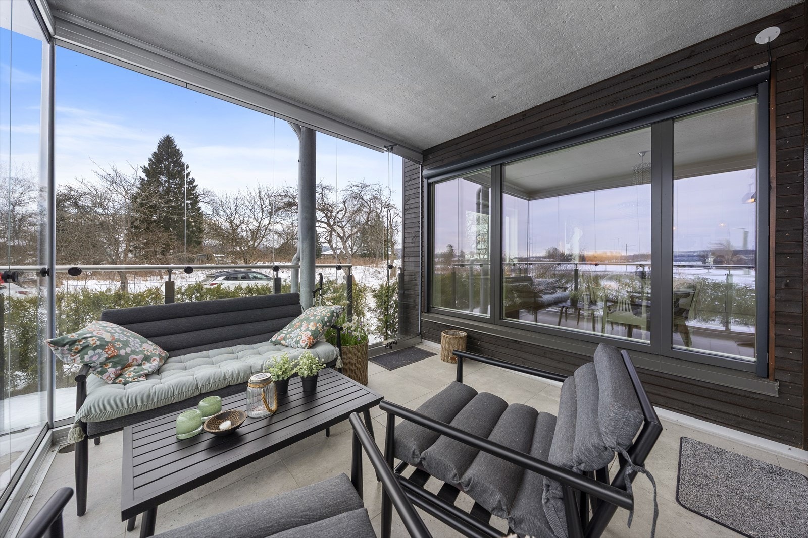 God plass til møblement Galleribilde