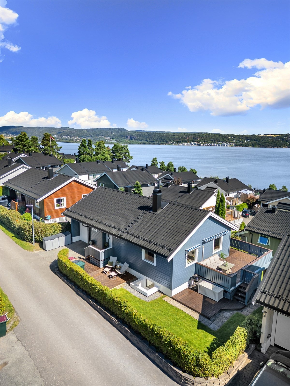 Platting på ca. 12 kvm i tilknytning til inngangspartiet Galleribilde