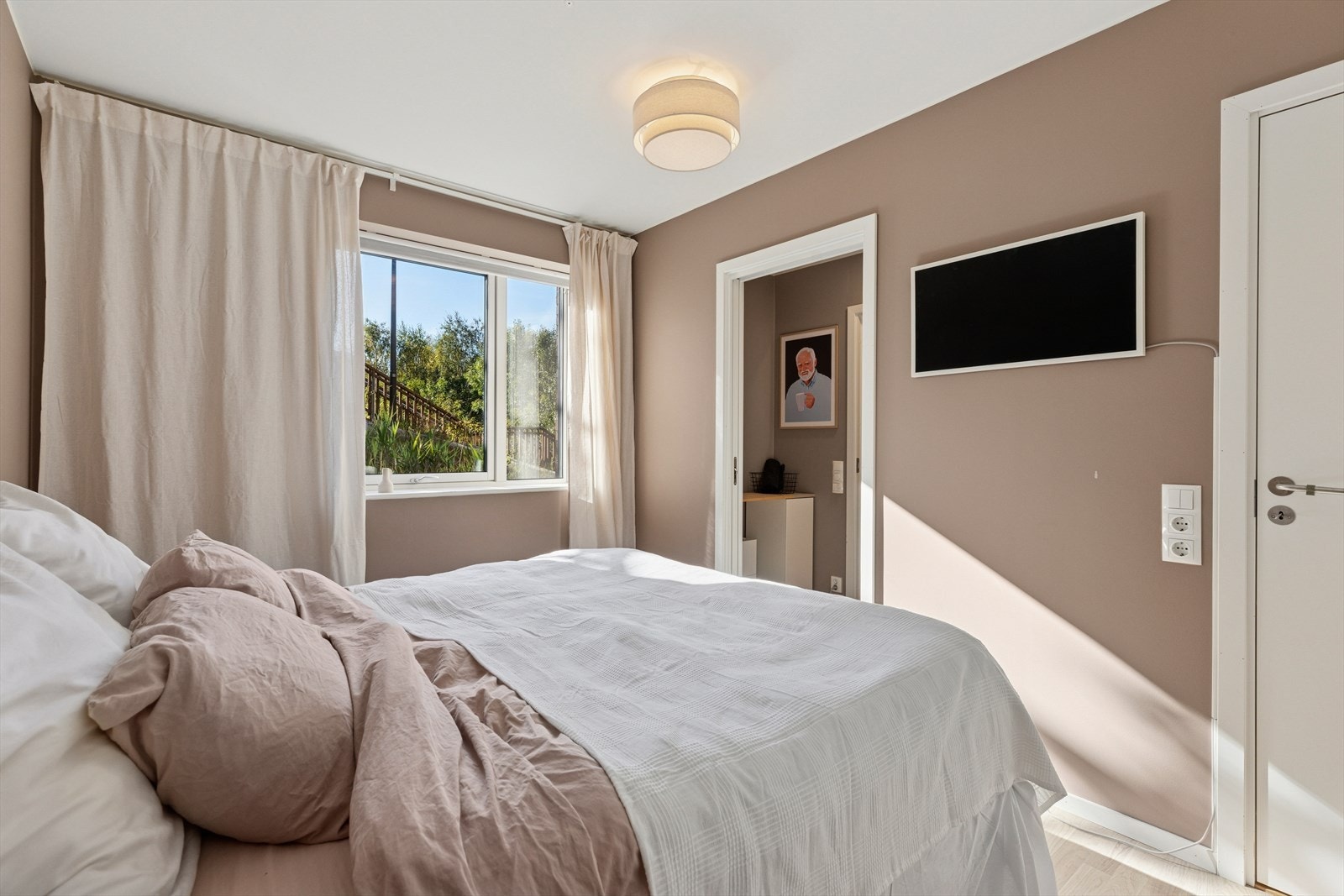 Delikat soverom. Galleribilde