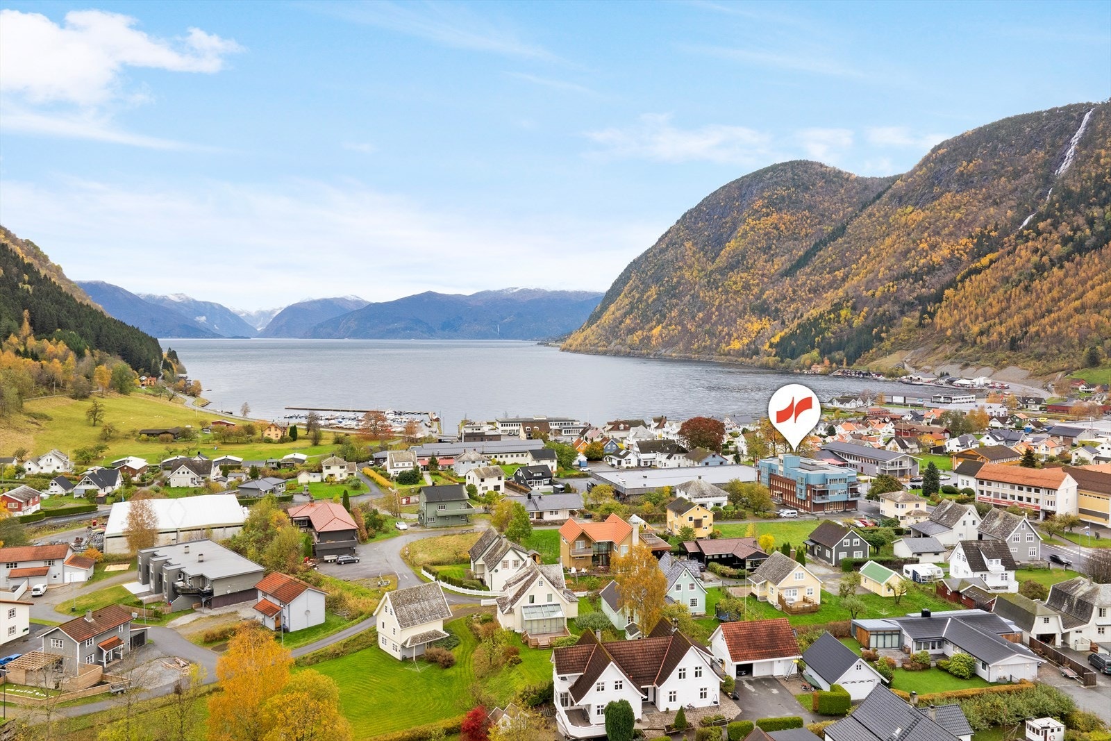 Velkommen til ein hyggeleg visning! Hugs visningspåmelding. Galleribilde