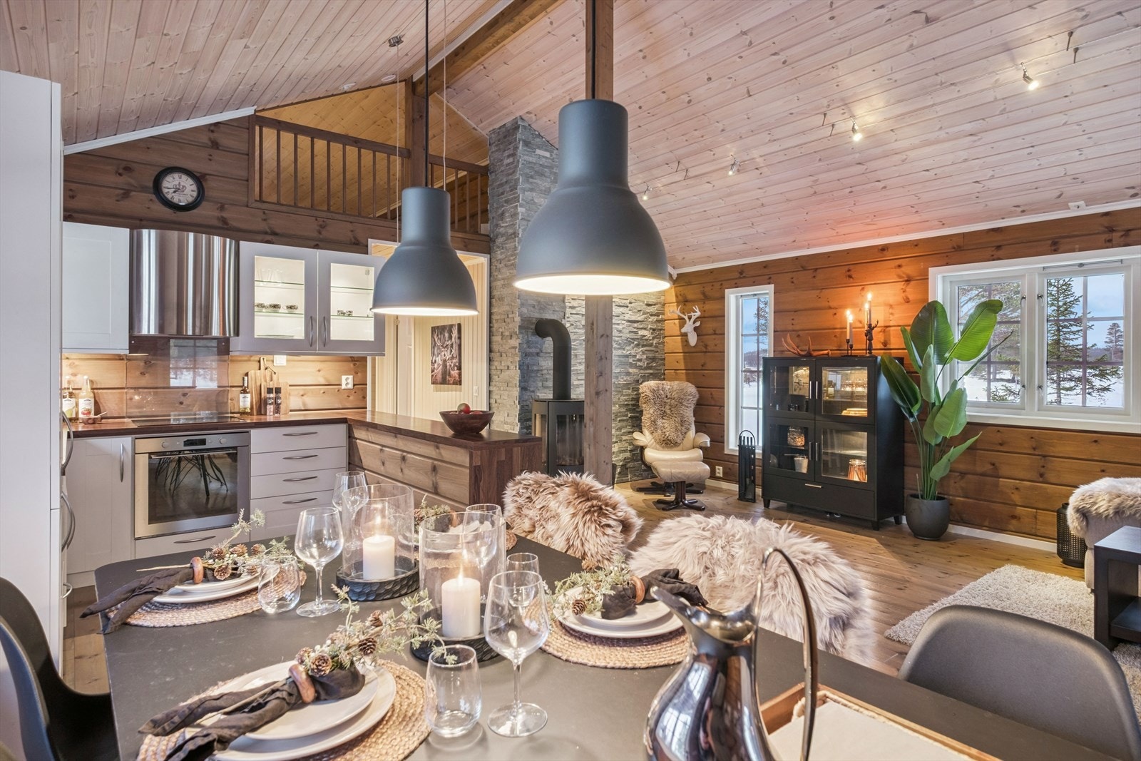 God plass til egen spisegruppe. Galleribilde