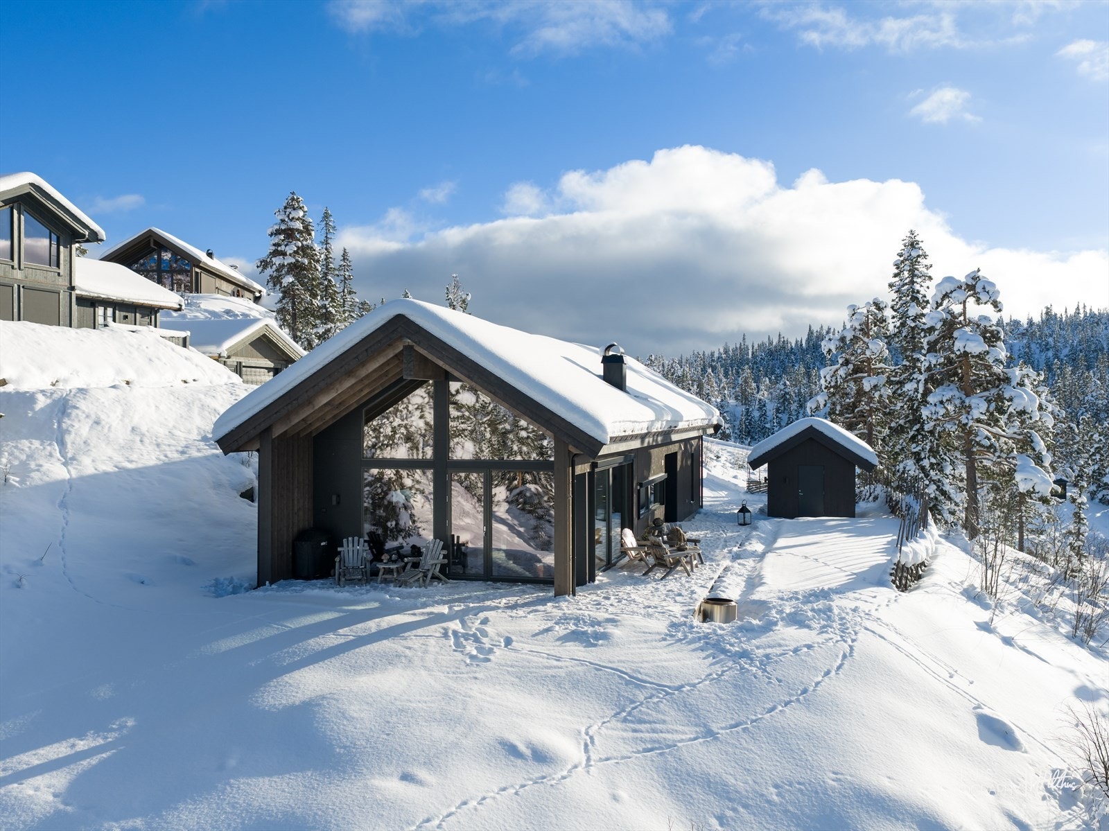 Frittliggende hytte fra 2019, beliggende i Skulkarås ved Norefjell Galleribilde