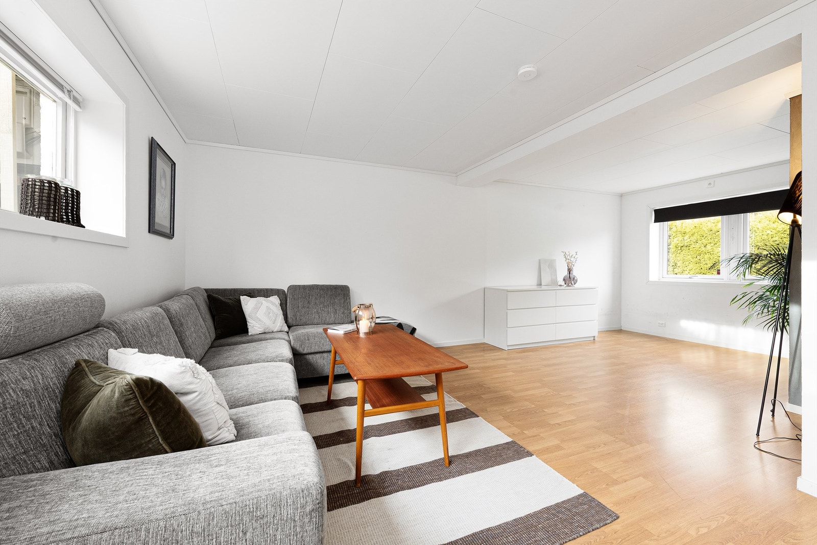 Kjellerstue i underetasjen - ikke byggemeldt og godkjent (disp på byggetegninger) Galleribilde