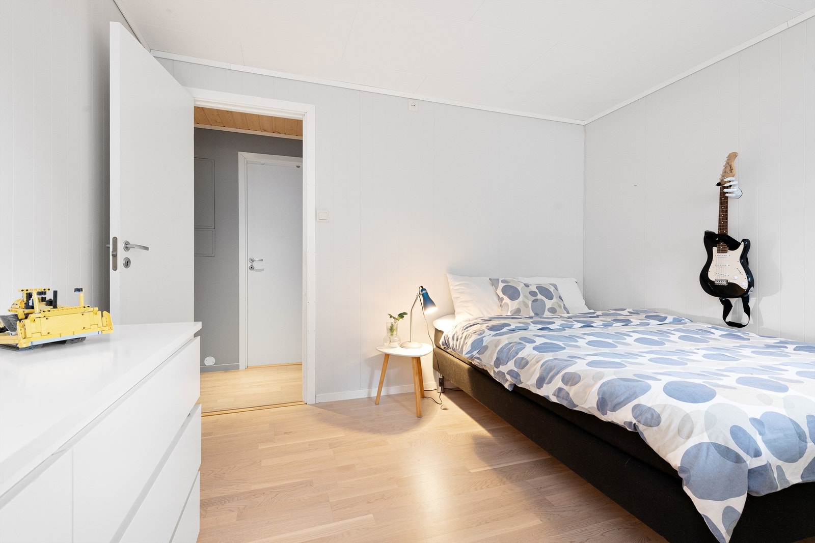 Soverom 2 i underetasjen - ikke byggemeldt og godkjent Galleribilde