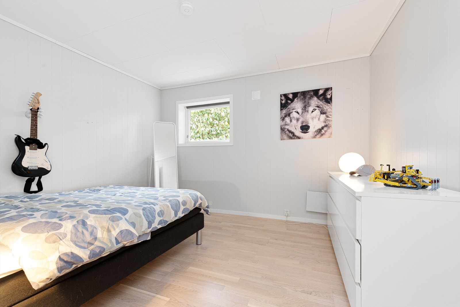 Soverom 2 i underetasjen - ikke byggemeldt og godkjent Galleribilde