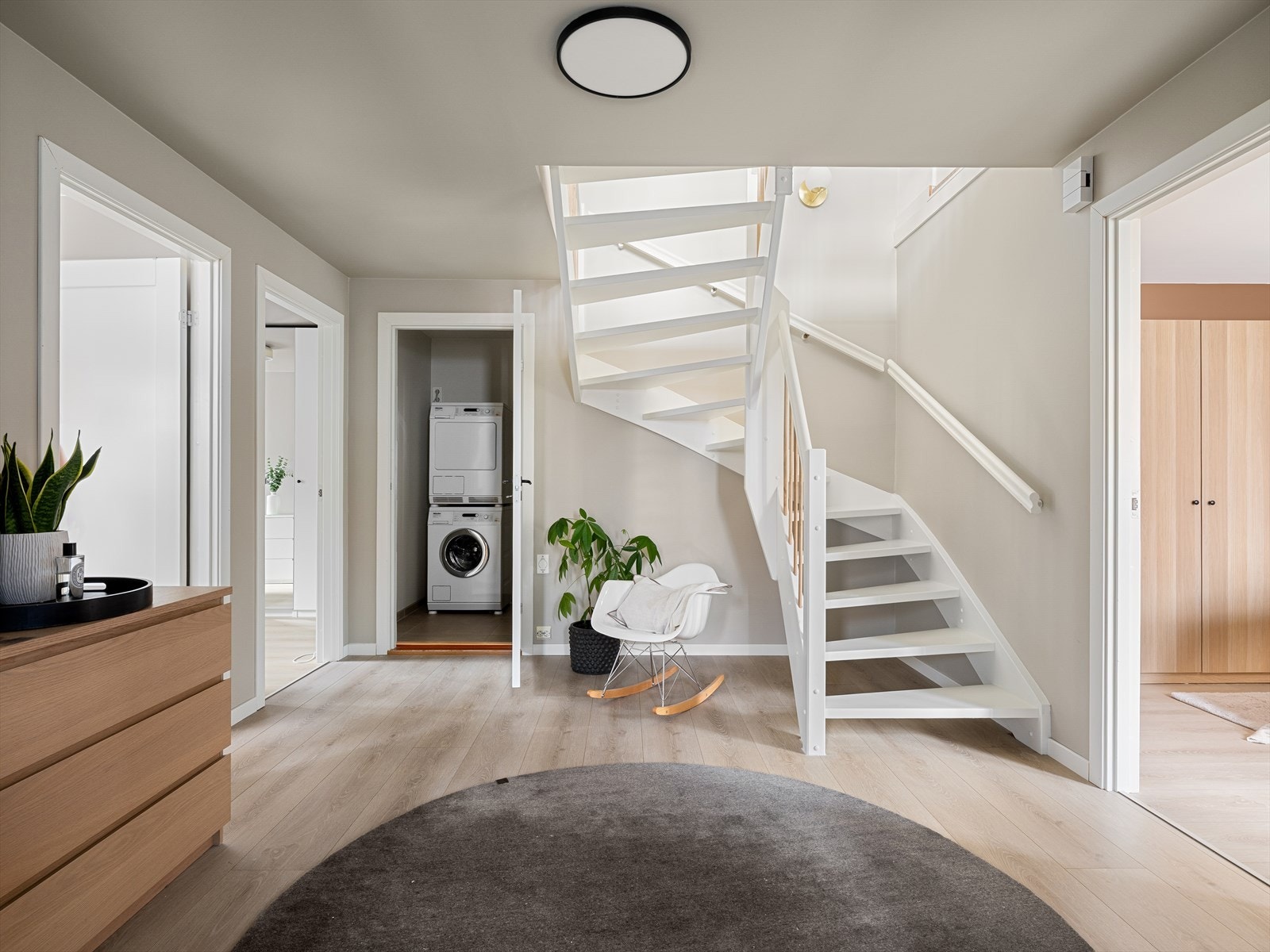 Alle innvendige dører byttet 2024 (ikke dobbel dør 1 etg.) Galleribilde