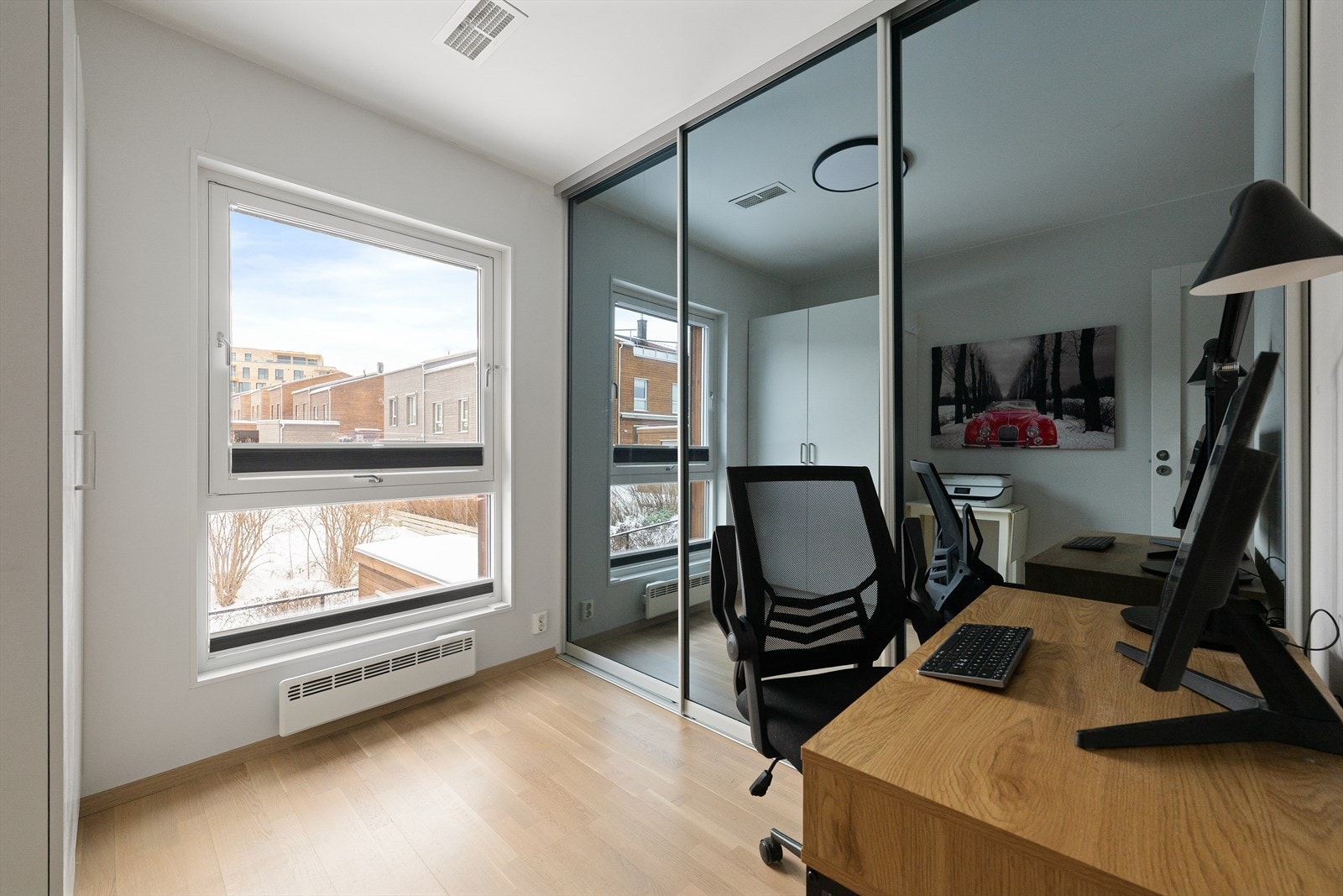 Disse rommene egner seg godt som barnerom, gjesterom eller hjemmekontor Galleribilde