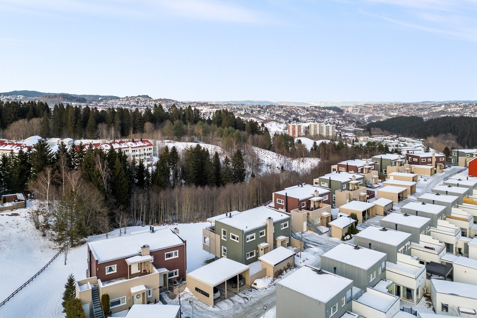 Borettslaget består av 24 andeler. Galleribilde