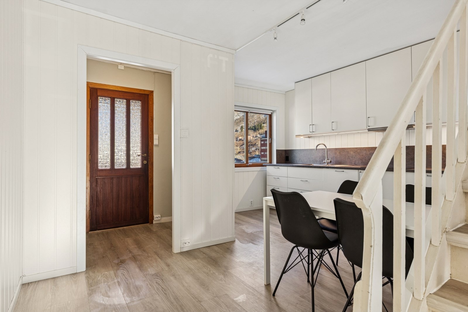 Velkommen til visning! Husk visningspåmeldning. Galleribilde