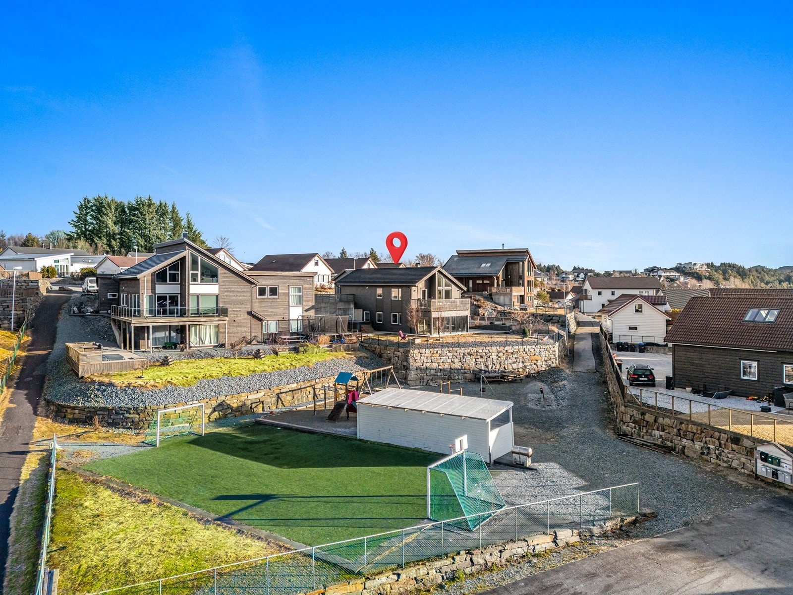 Velkommen til Stavlandsneset 75 - Presentert av Gudny Eldøy i Eiendomsmegler Norge Galleribilde