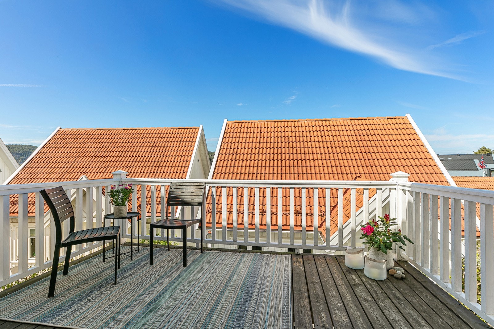 Veranda med adkomst fra spisestuen på 6 kvm. Galleribilde