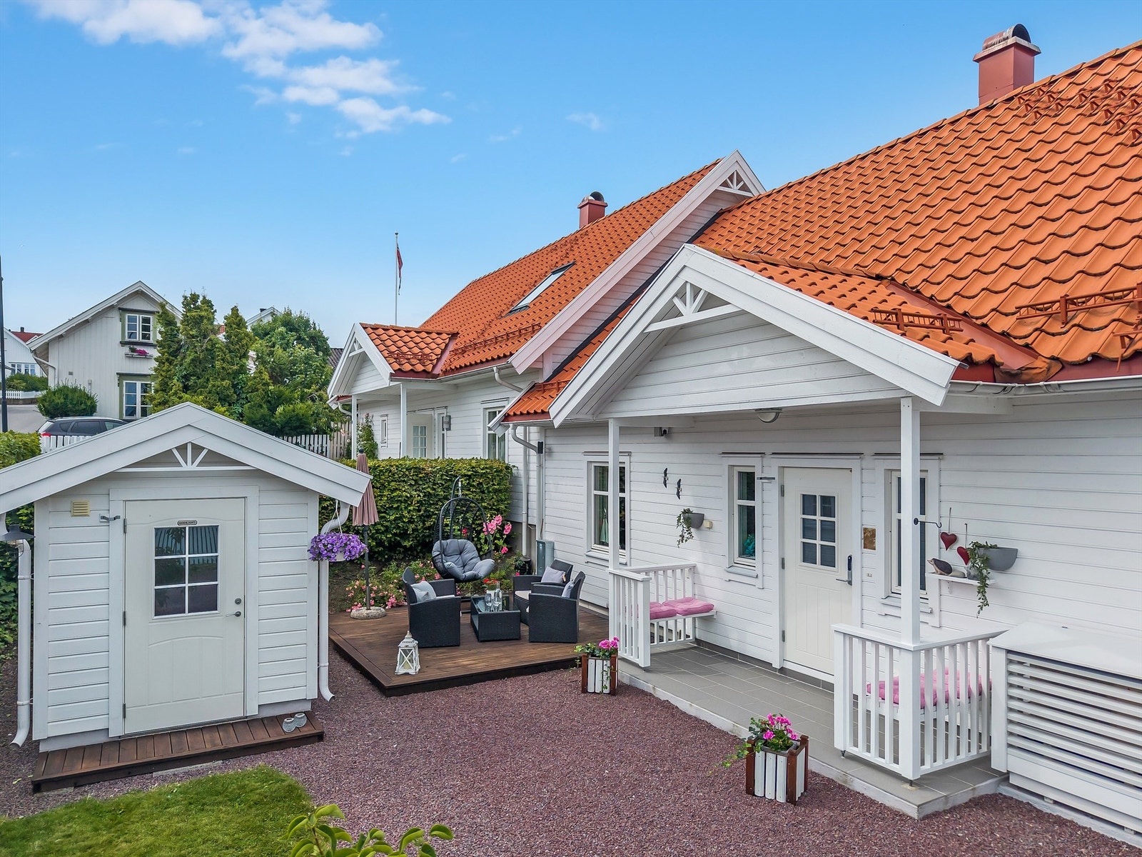 Uteplasser mot syd. Fotograf: Kristian Bollæren / Fotofinish AS. Galleribilde