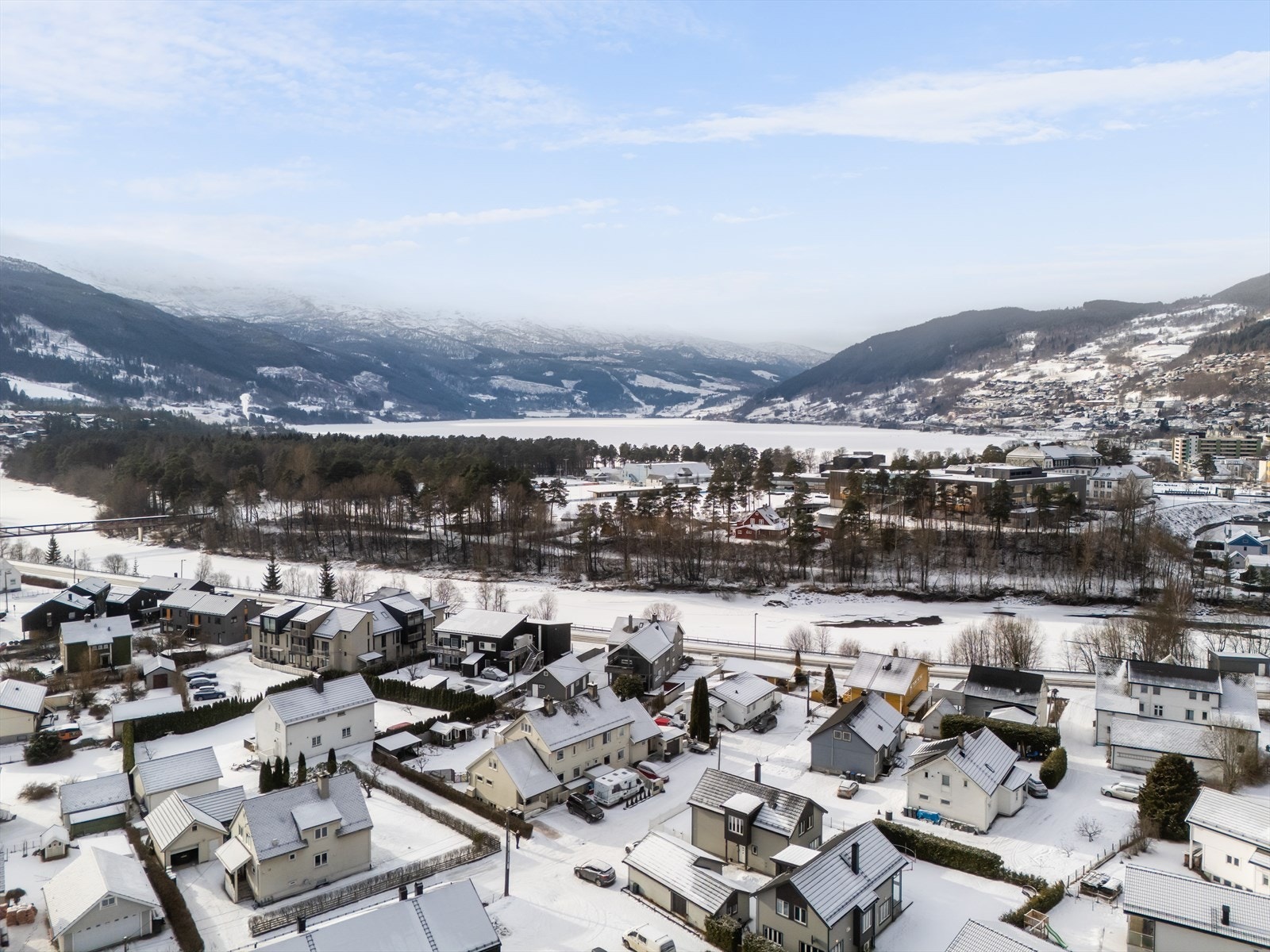 Eiendommen har en meget barnevennlig beliggenhet! Galleribilde