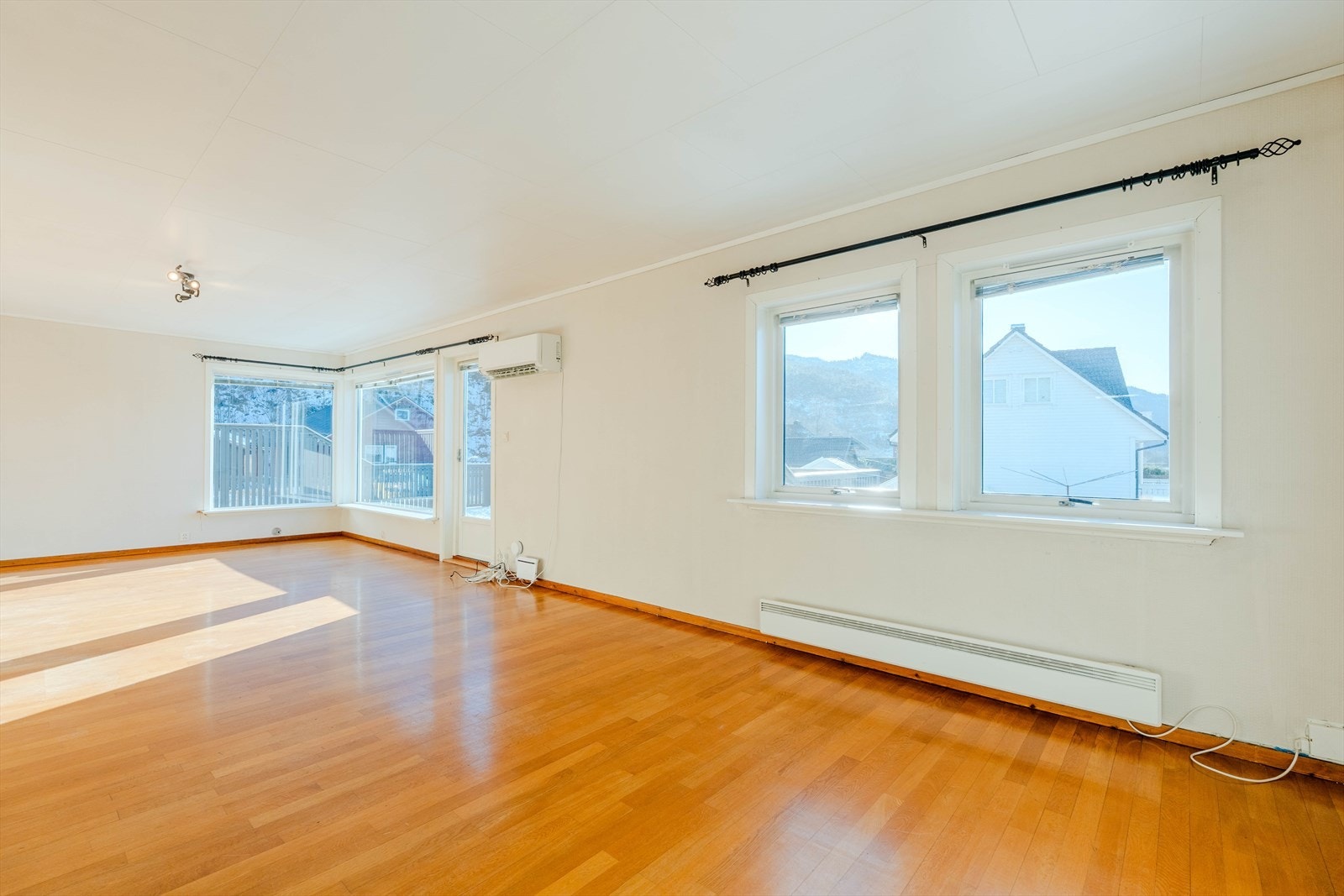 Romslig stue Galleribilde