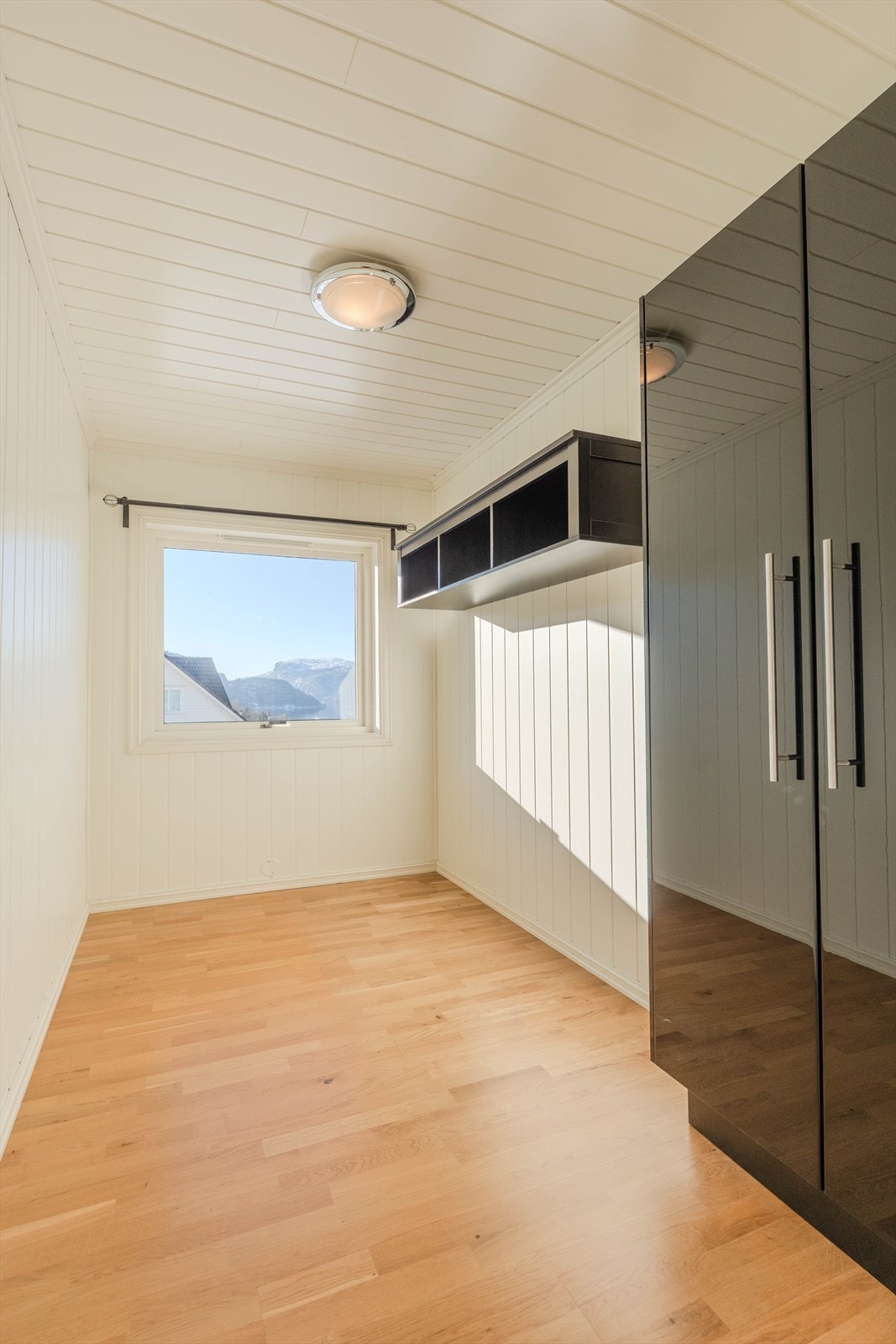 Soverom 3 - Renovert Galleribilde