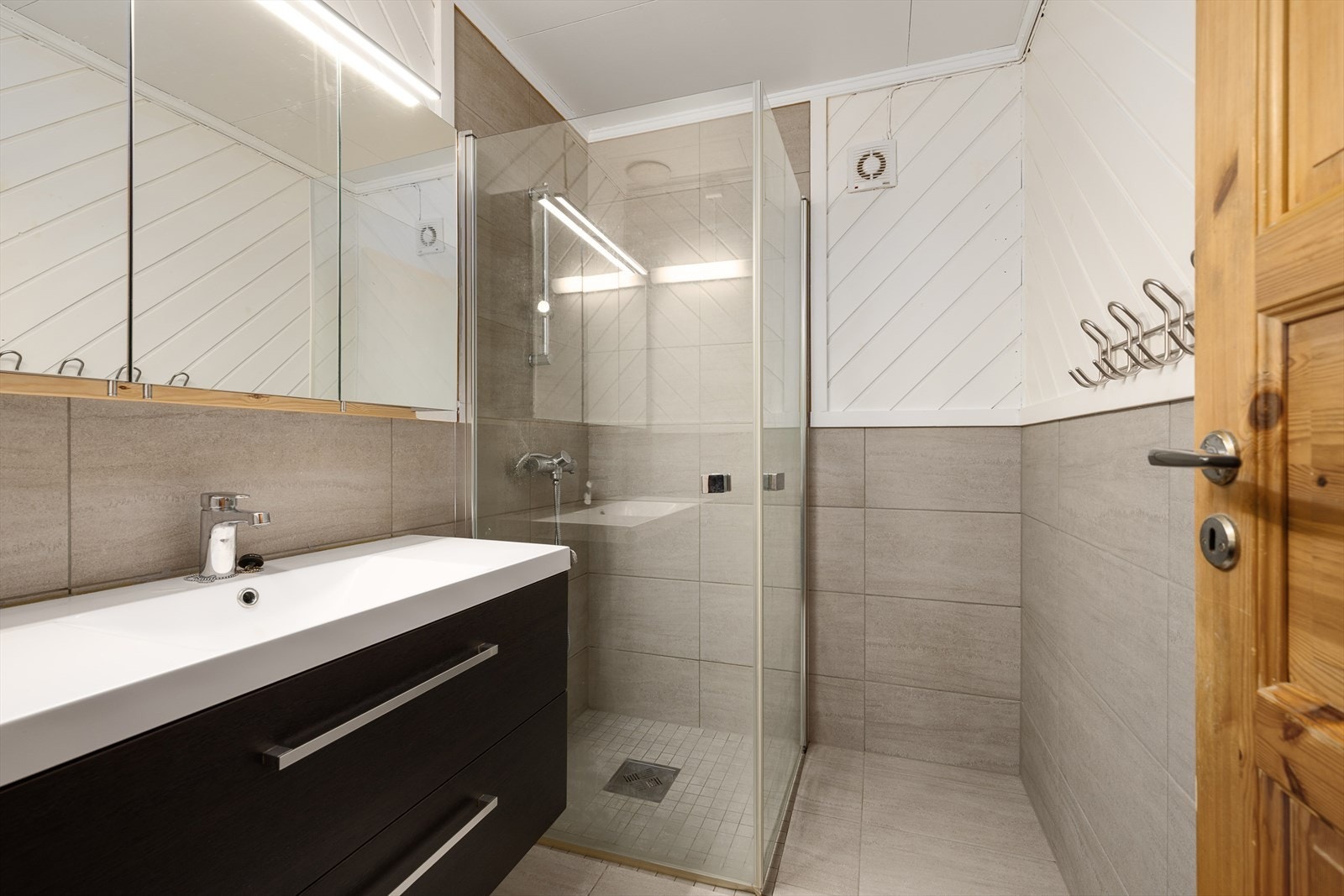 Badet ble dels renovert i 2024. Galleribilde