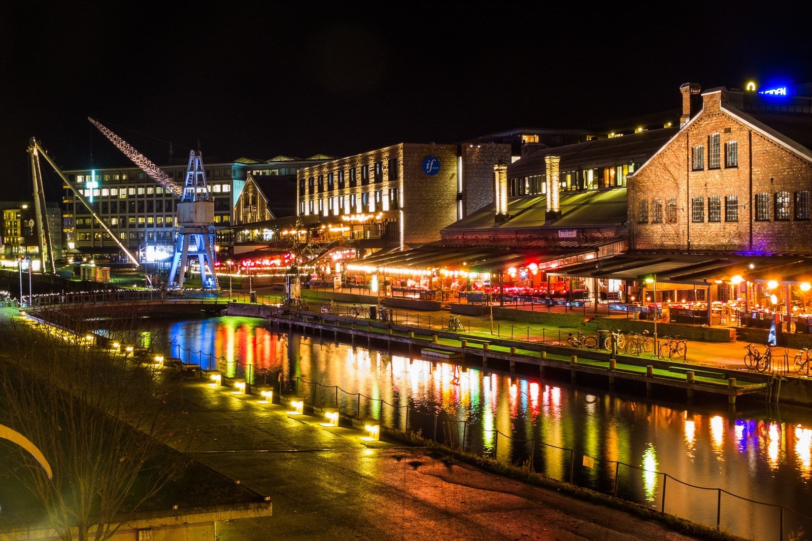 Fra leiligheten er det rusleavstand til Solsiden og sentrum. Galleribilde