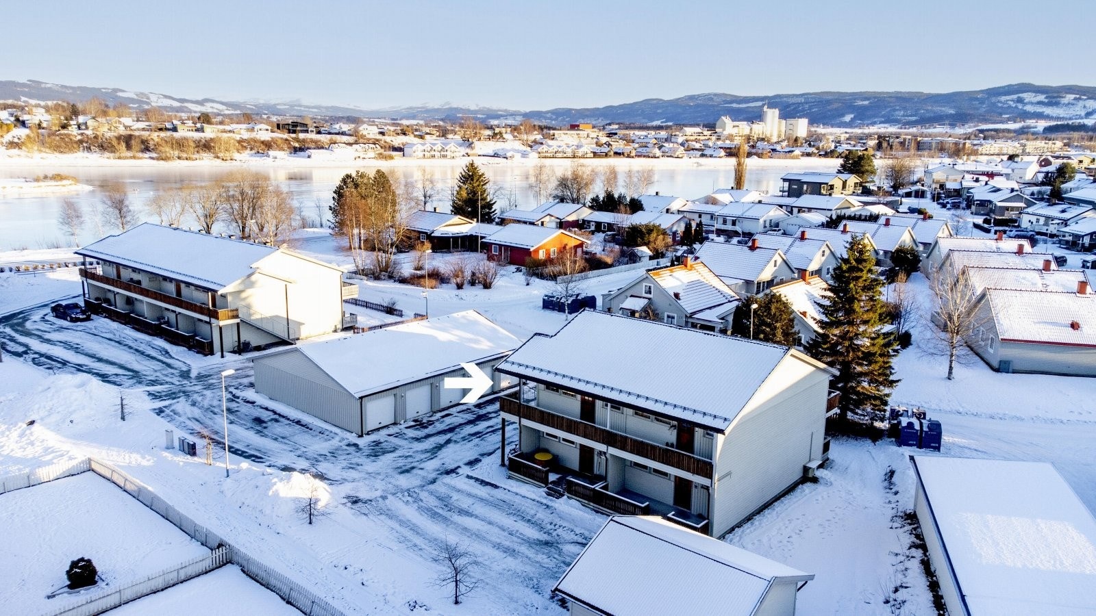 Attraktiv beliggenhet i et veletablert og rolig område. Galleribilde