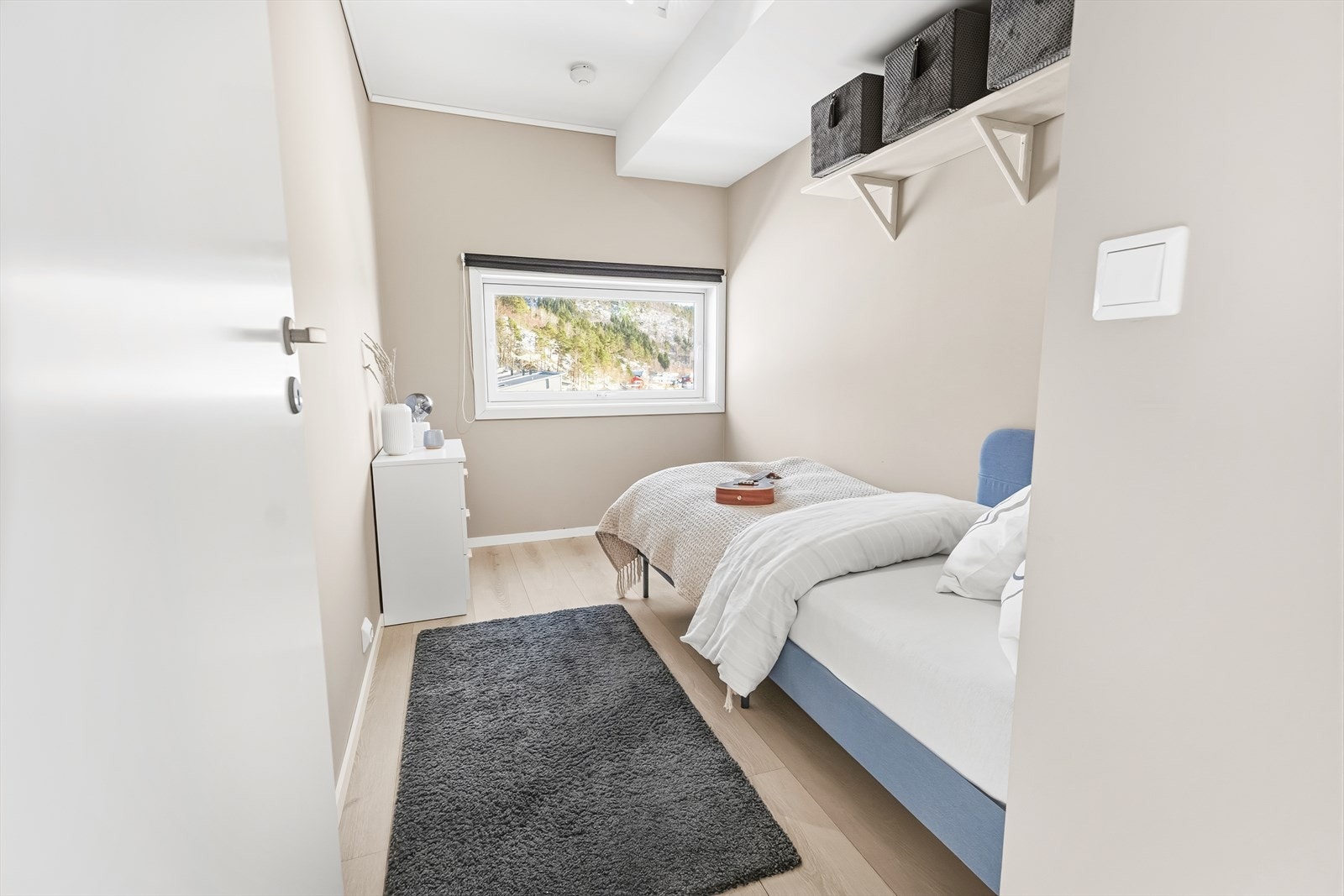 Soverom nr. 2. Galleribilde