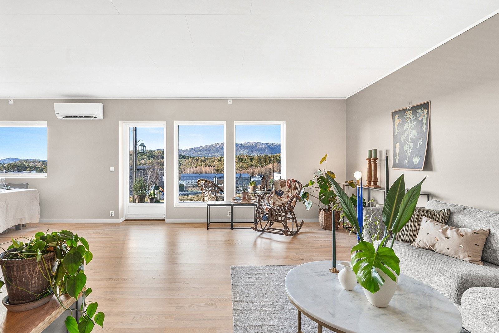 Leiligheten har en flott beliggenhet i et populært og barnevennlig boligfelt. Galleribilde