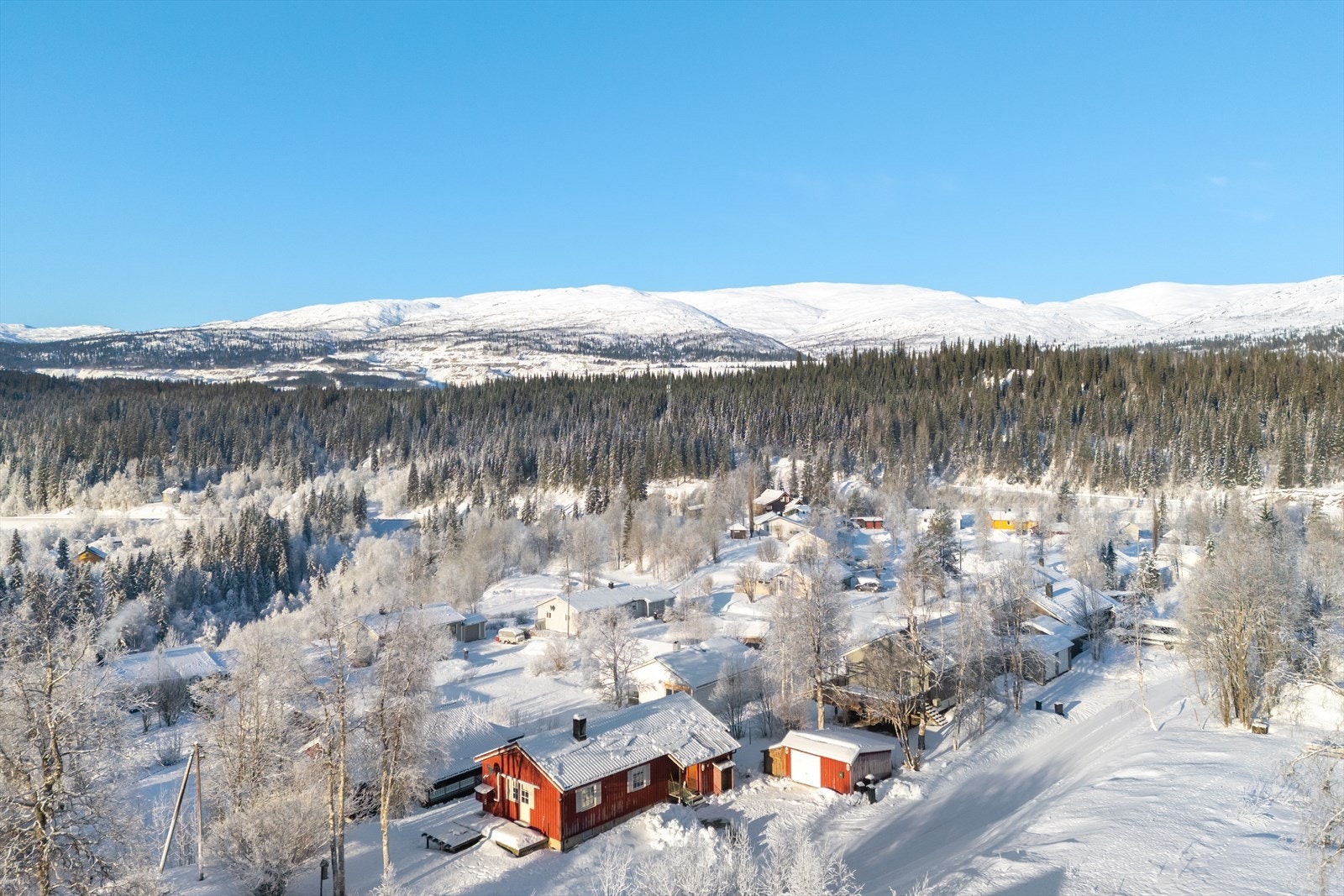 Interessenter oppfordres til å sette seg nøye inn i salgsoppgaven. Galleribilde