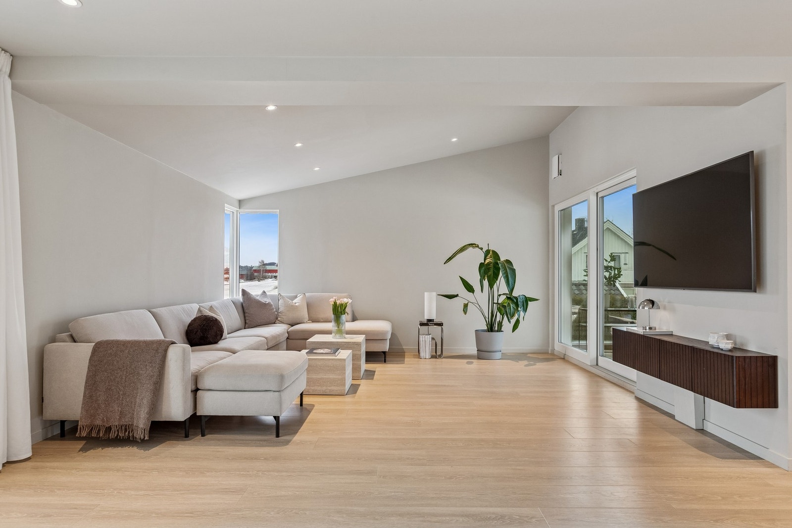 God takhøyde samt rikelig med spotter Galleribilde