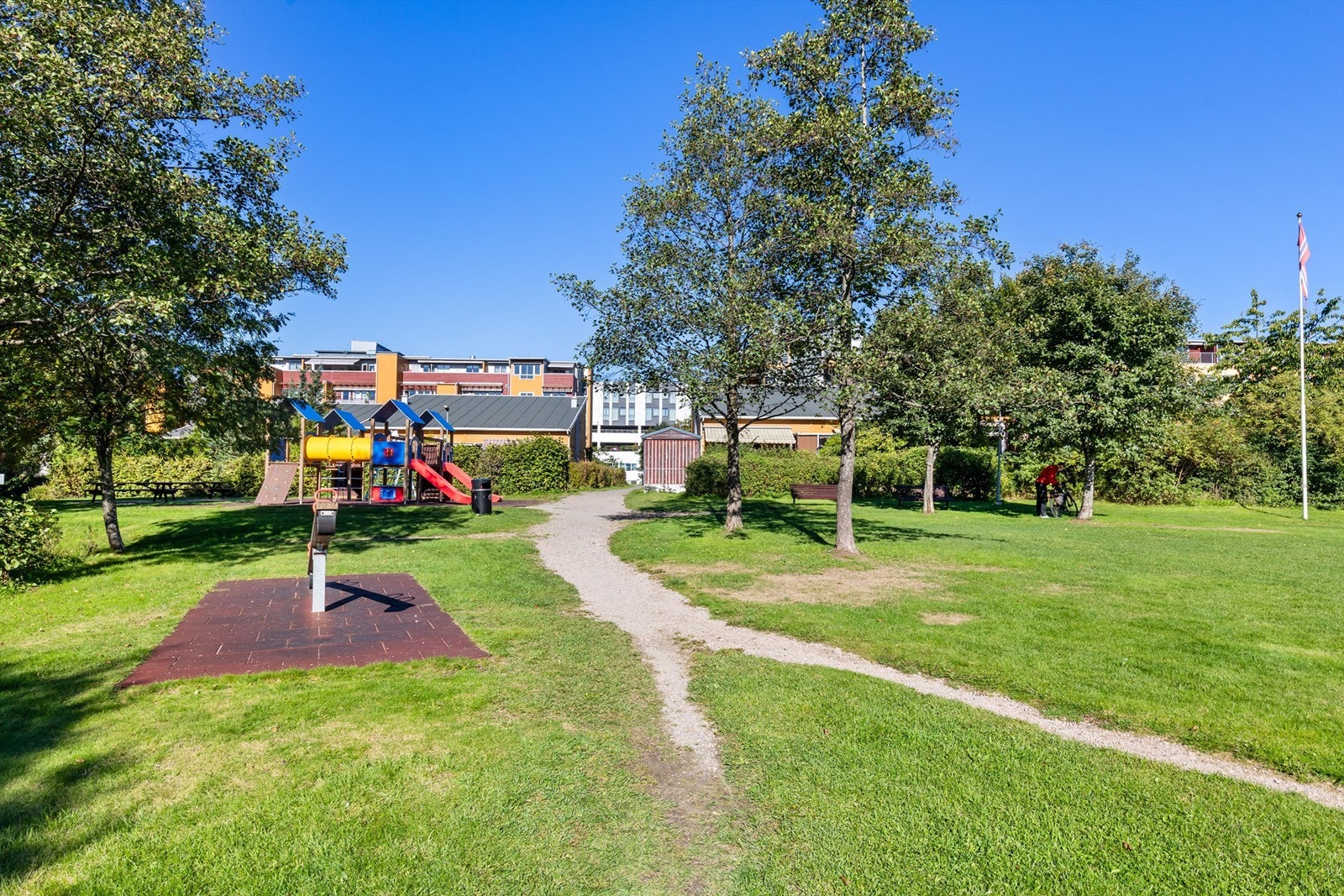 Attraktive Lunden hageby er ett perfekt sted for småbarnsfamilier Galleribilde