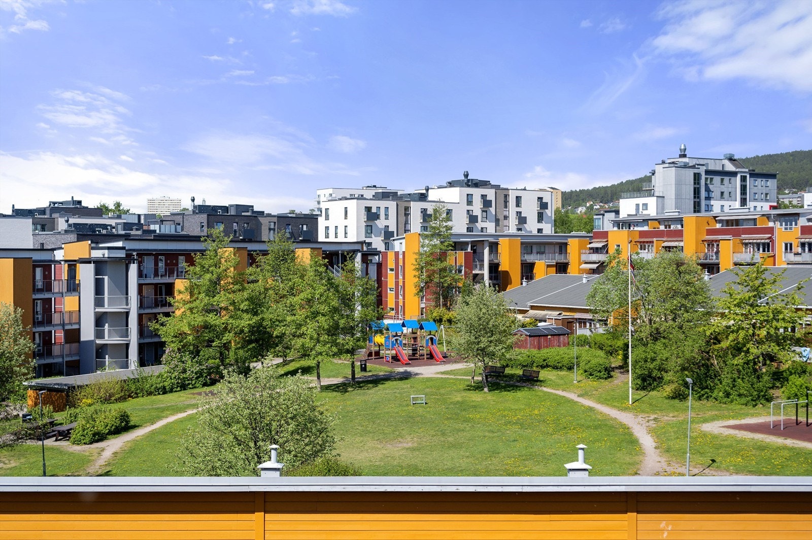 Et betalingsbasert bomsystem holder det indre området nærmest bilfritt. Galleribilde