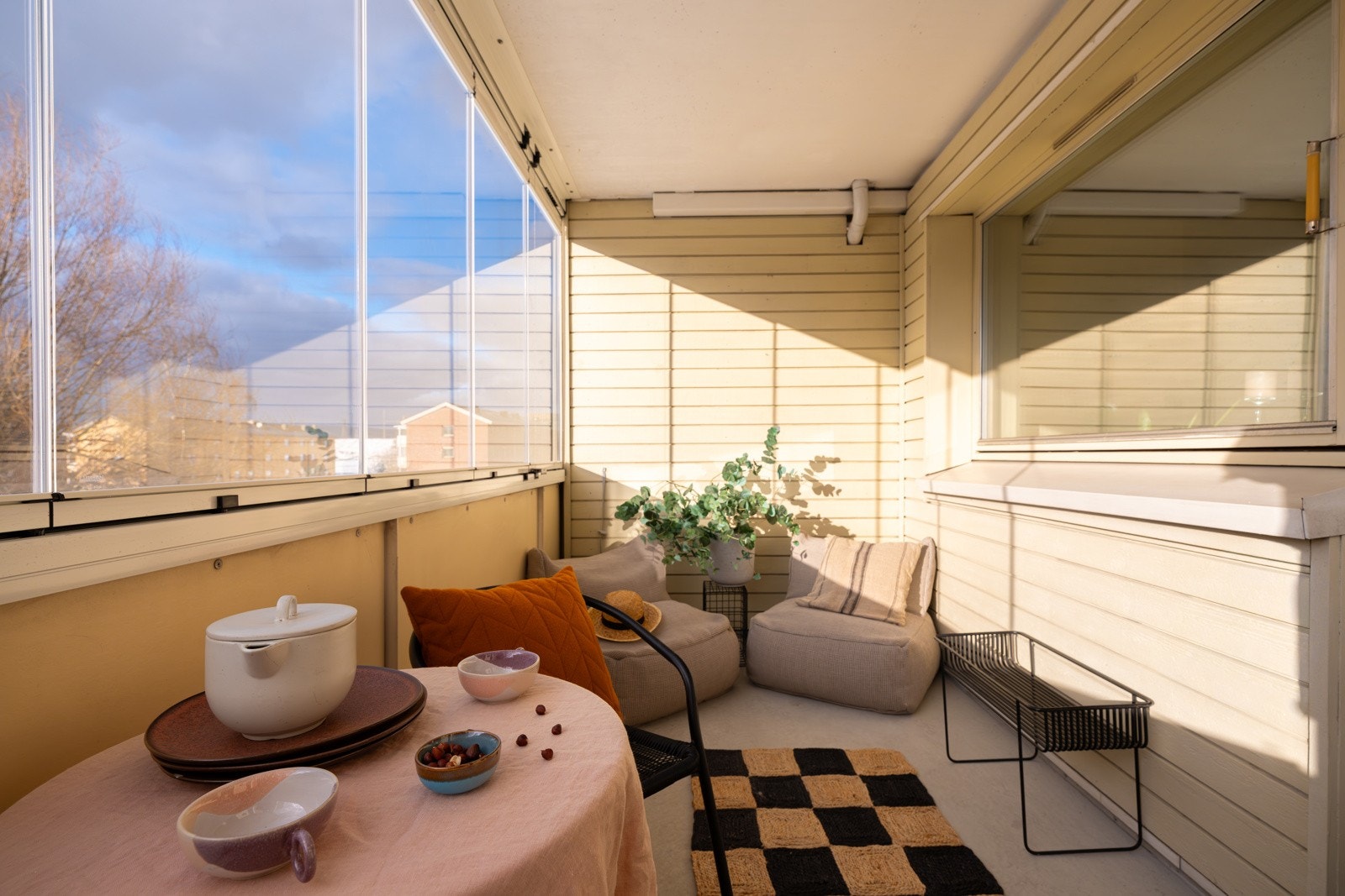 Boligen har oppussingsbehov, så her har man muligheten til å skape sitt eget drømmehjem! Galleribilde