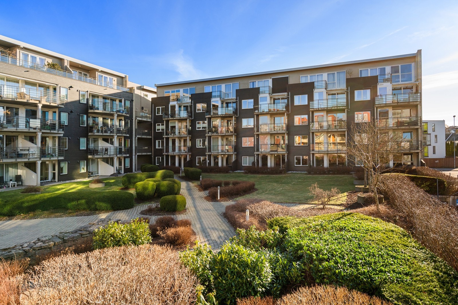 Meget fin plassering midt i Sandnes sentrum med gangavstand til butikker, restauranter og togstasjon Galleribilde