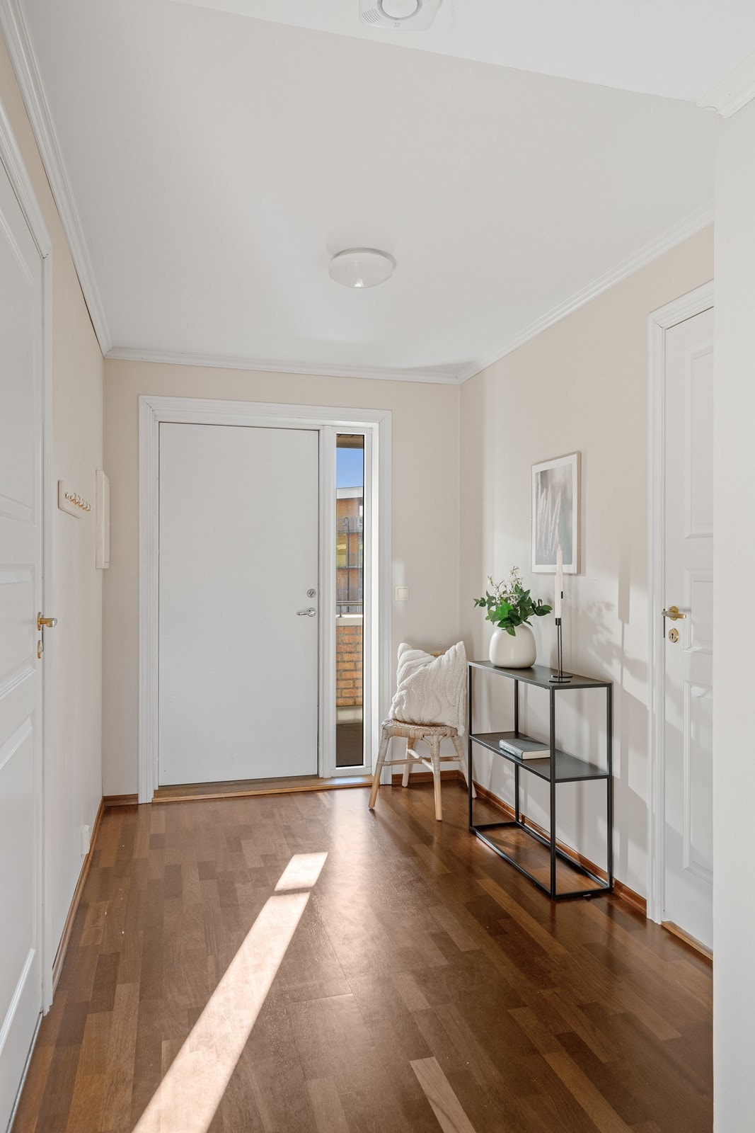 Lys og innbydende entre Galleribilde