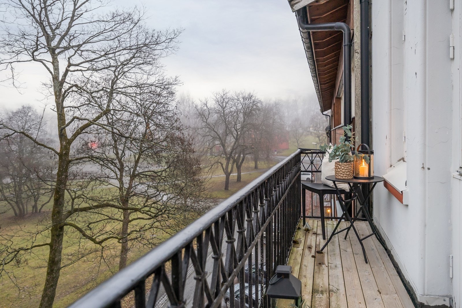 Leilighetens balkong er på ca. 3 m² og byr på kveldssol. Galleribilde